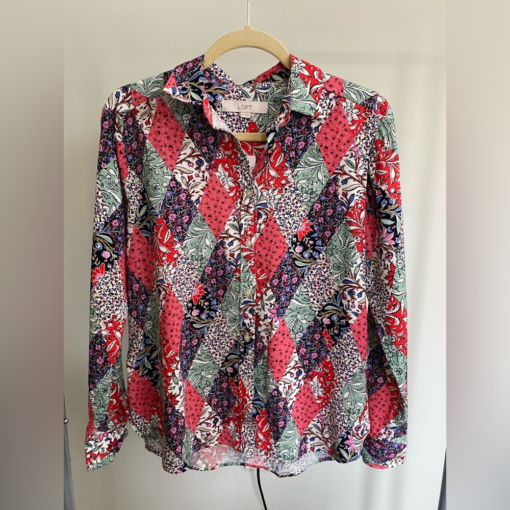 Ann Taylor Loft Tile Ruffle Mixed Media Shell